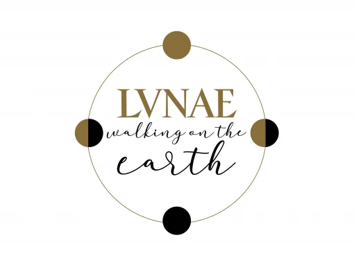 Lvnae… walking on the Earth…